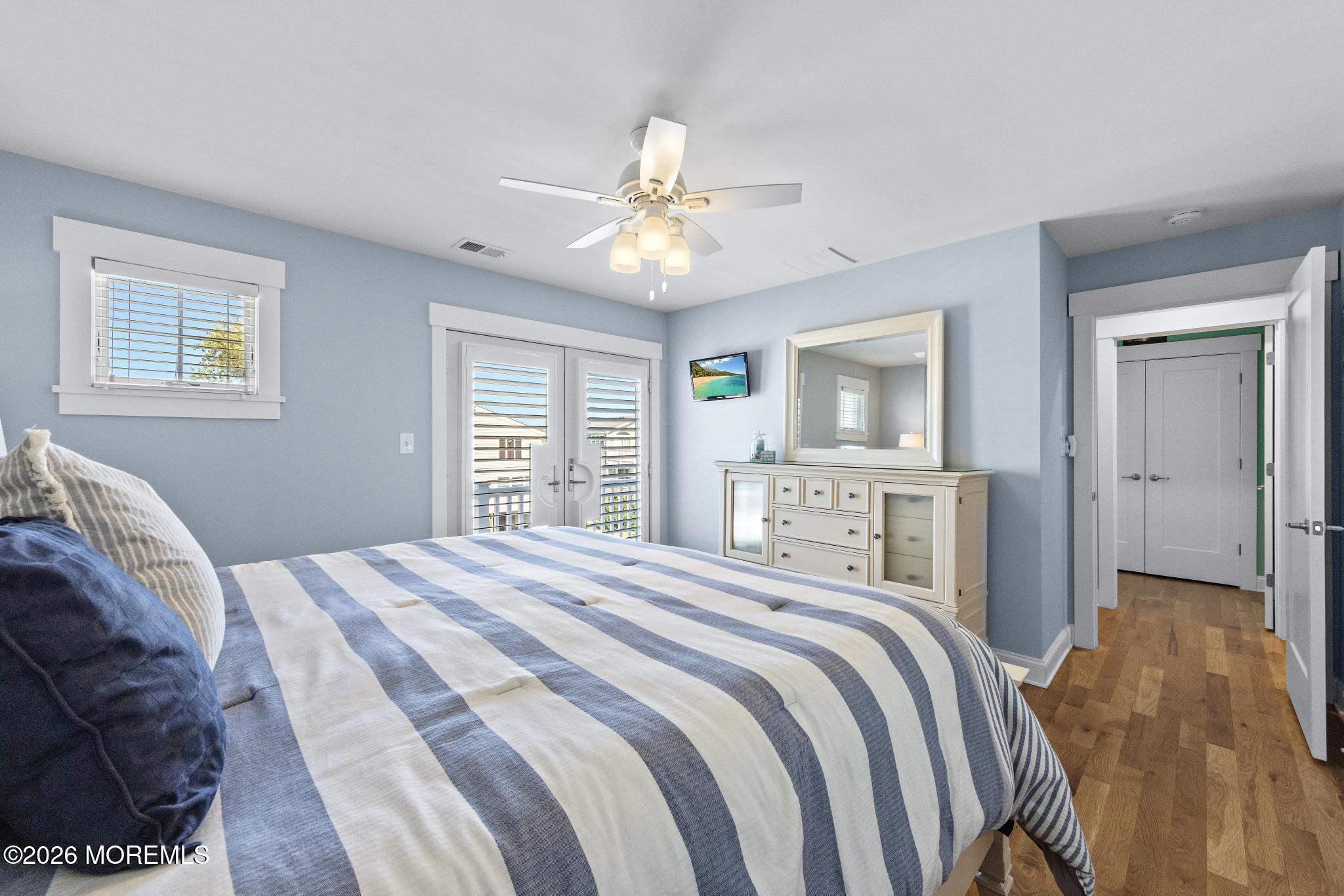 48 N 11th Street Surf City NJ 08008