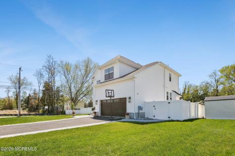 1 Melinda Court Bayville NJ 08721