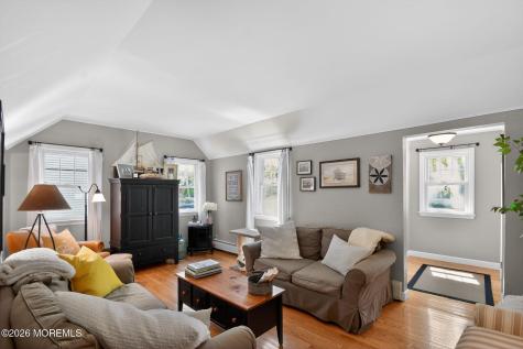 9 Forrest Avenue Rumson NJ 07760