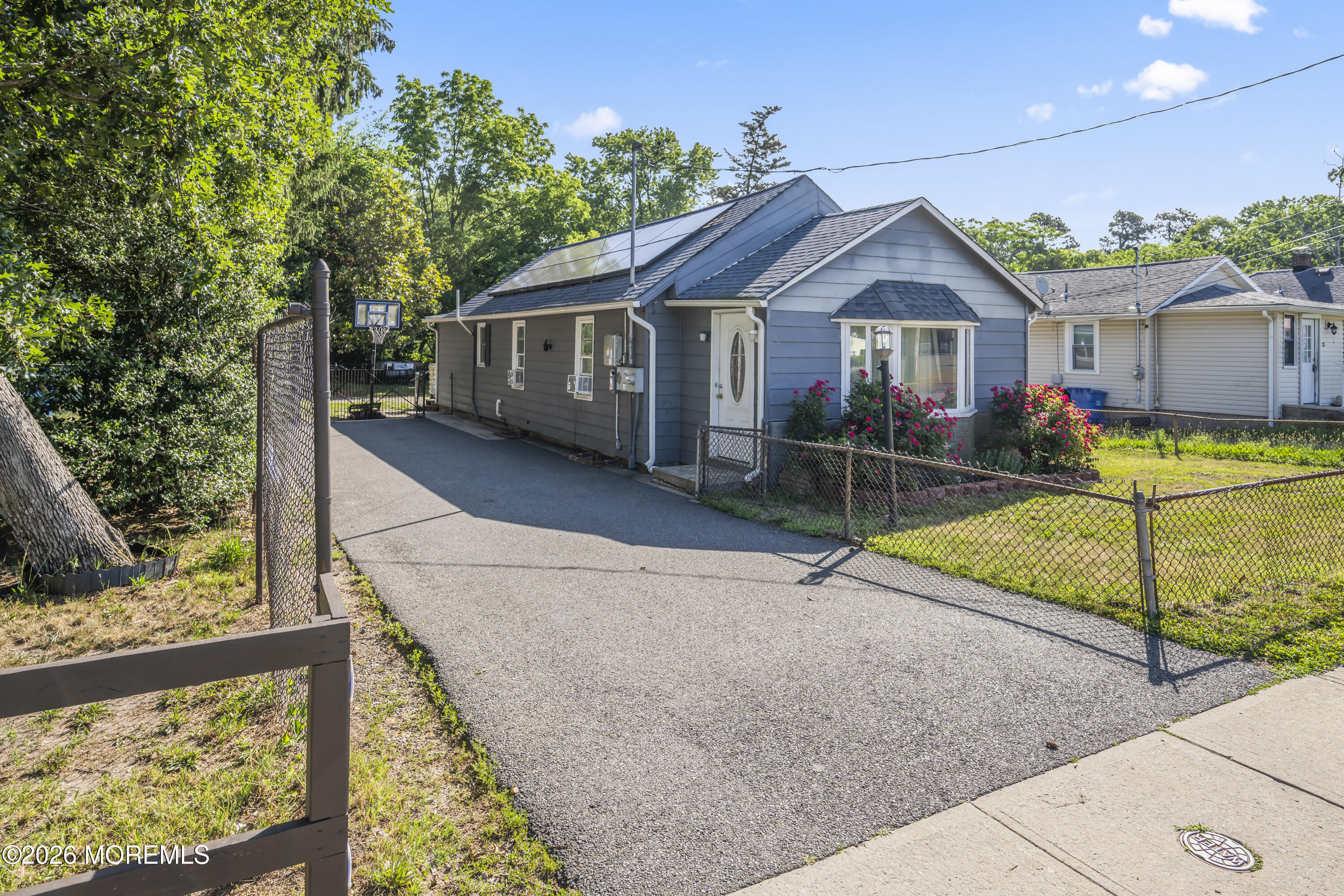 213 Manapaqua Avenue Lakehurst NJ 08733
