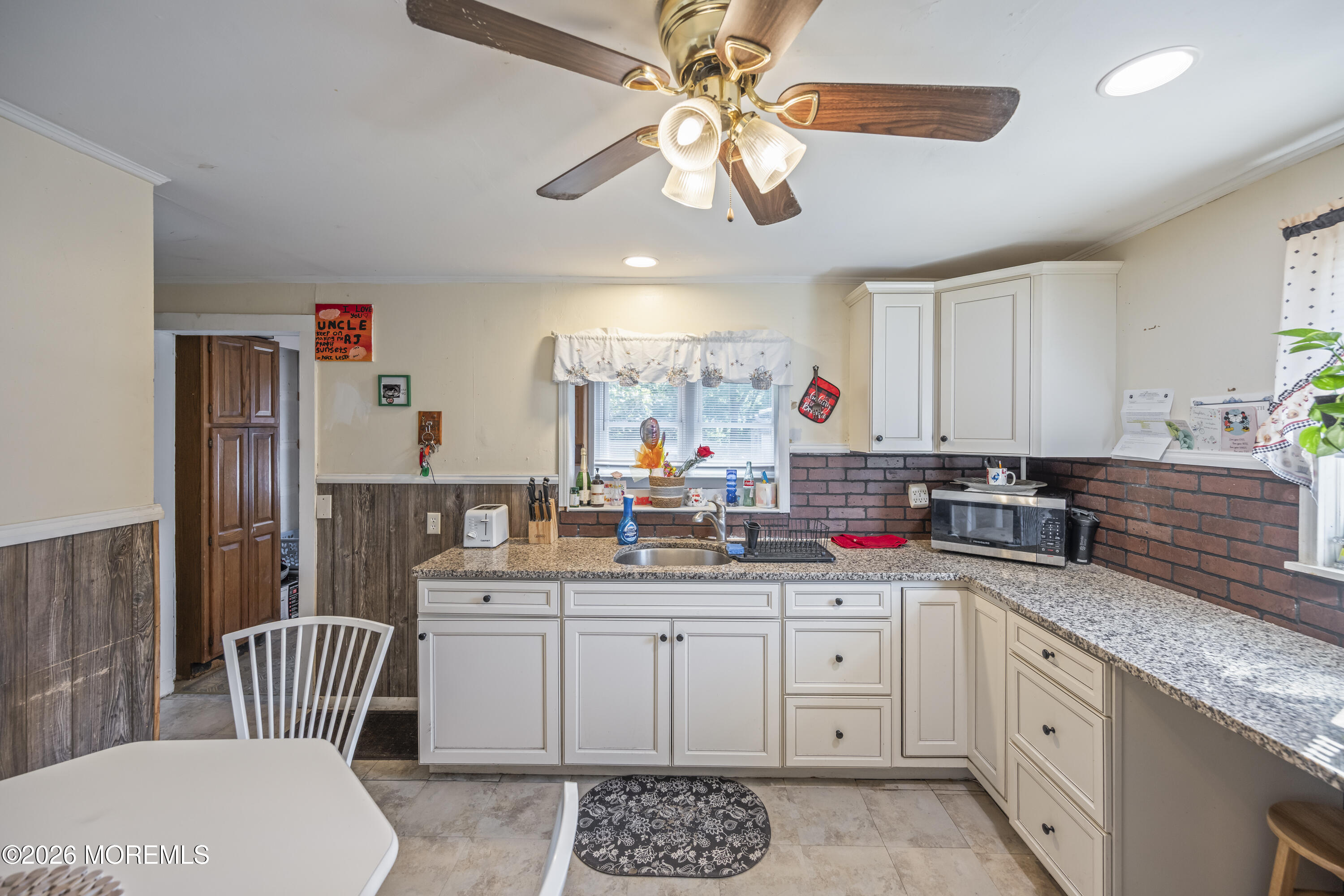 213 Manapaqua Avenue Lakehurst NJ 08733