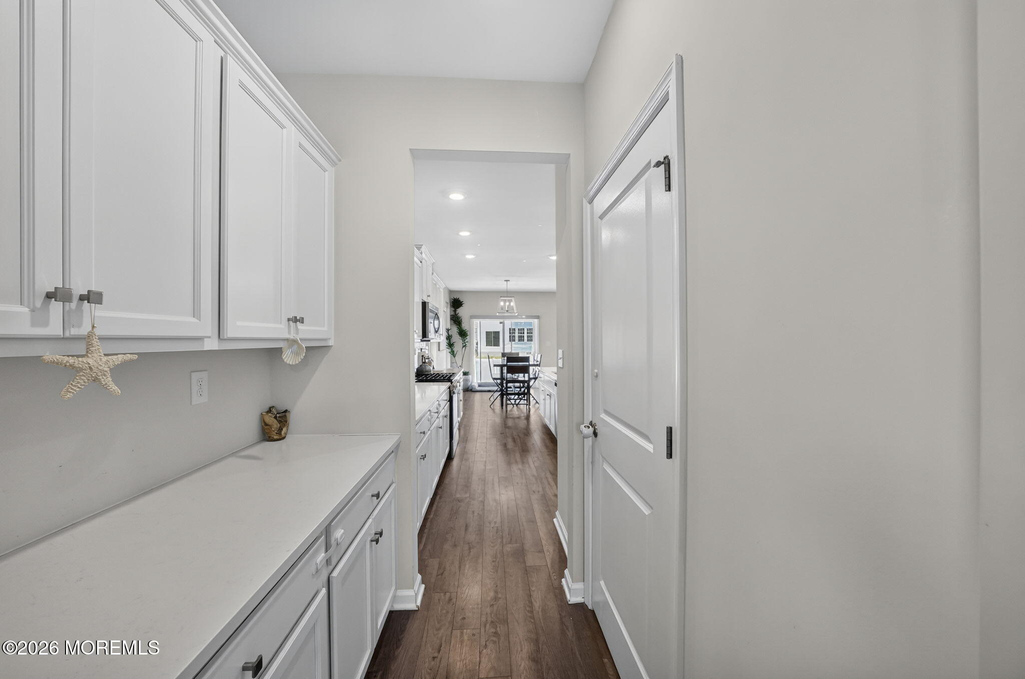 30 Holloway Avenue Manahawkin NJ 08050