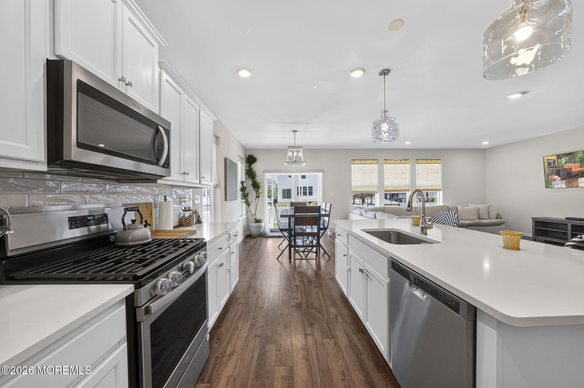 30 Holloway Avenue Manahawkin NJ 08050