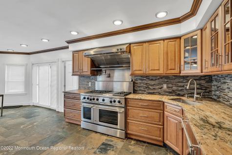 370 W Park Avenue Oakhurst NJ 07755