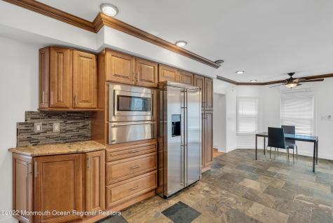 370 W Park Avenue Oakhurst NJ 07755
