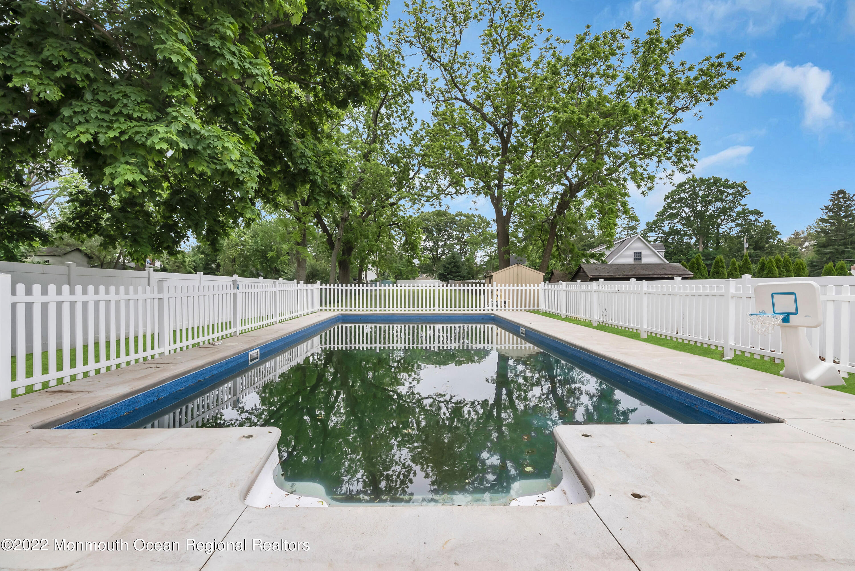 370 W Park Avenue Oakhurst NJ 07755