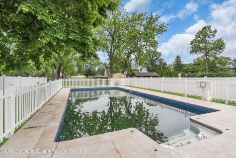 370 W Park Avenue Oakhurst NJ 07755