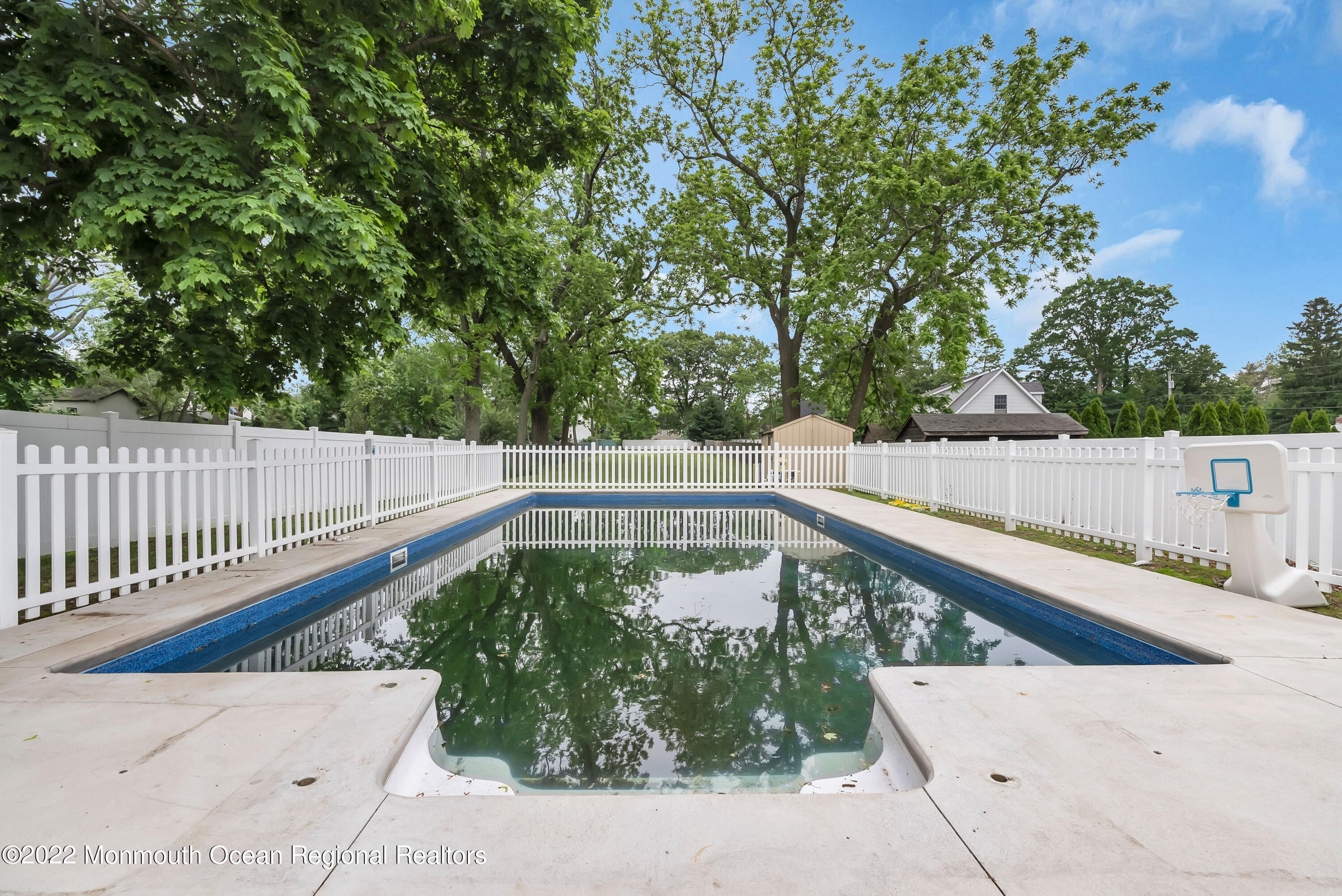 370 W Park Avenue Oakhurst NJ 07755