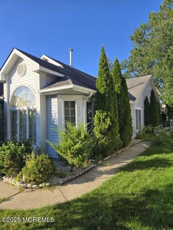 1598 Alpen Lane Toms River NJ 08755