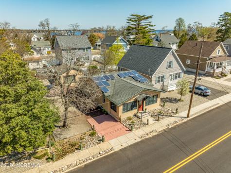 37 E Lakewood Avenue Ocean Gate NJ 08740