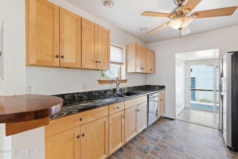37 E Lakewood Avenue Ocean Gate NJ 08740