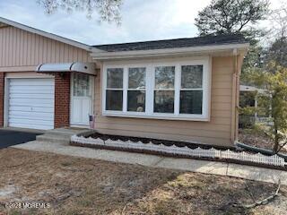 10 B Lexington Drive Manchester NJ 08759