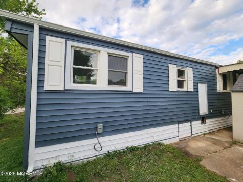 61 Alissa Terrace Jackson NJ 08527