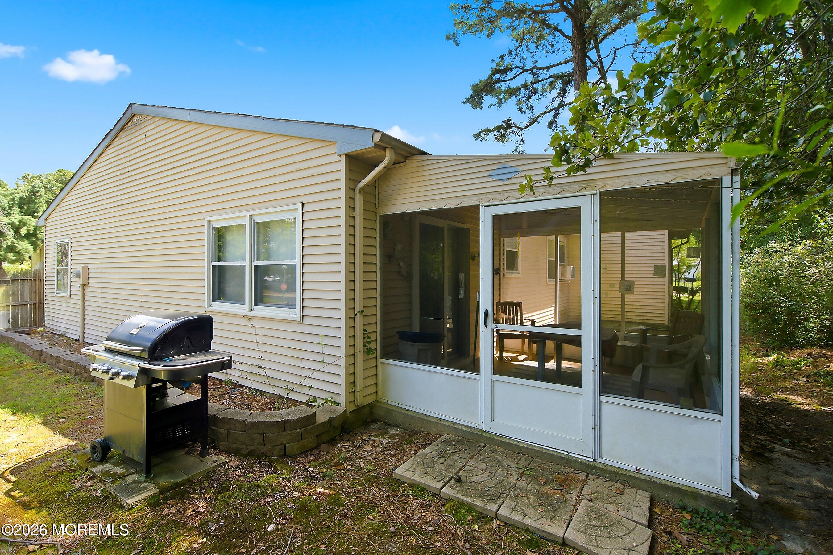 47 Keene Street Whiting NJ 08759