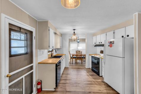 76 Martin Drive Whiting NJ 08759