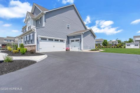 20 Gina Drive Allentown NJ 08501