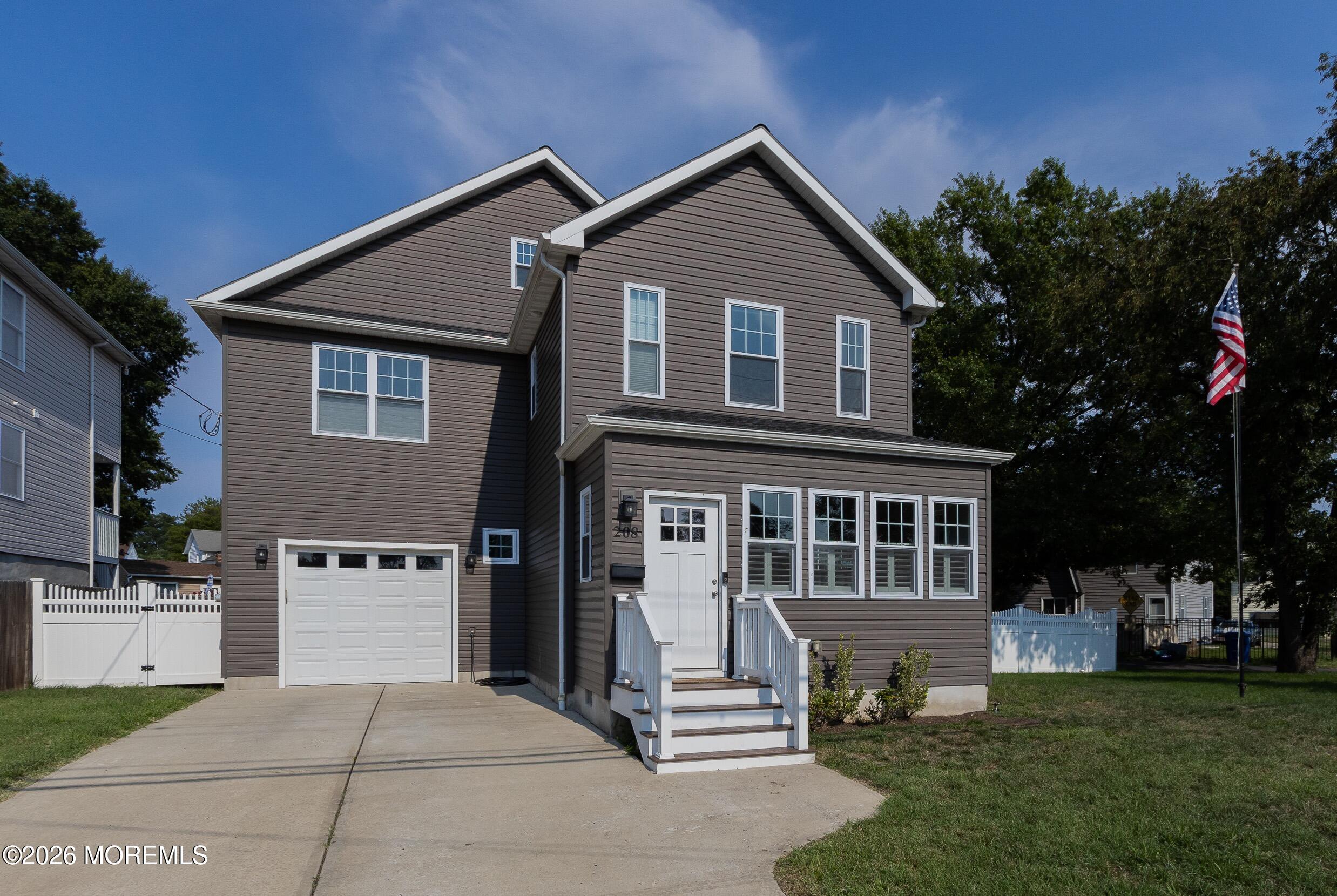 208 Hudson Avenue North Middletown NJ 07748