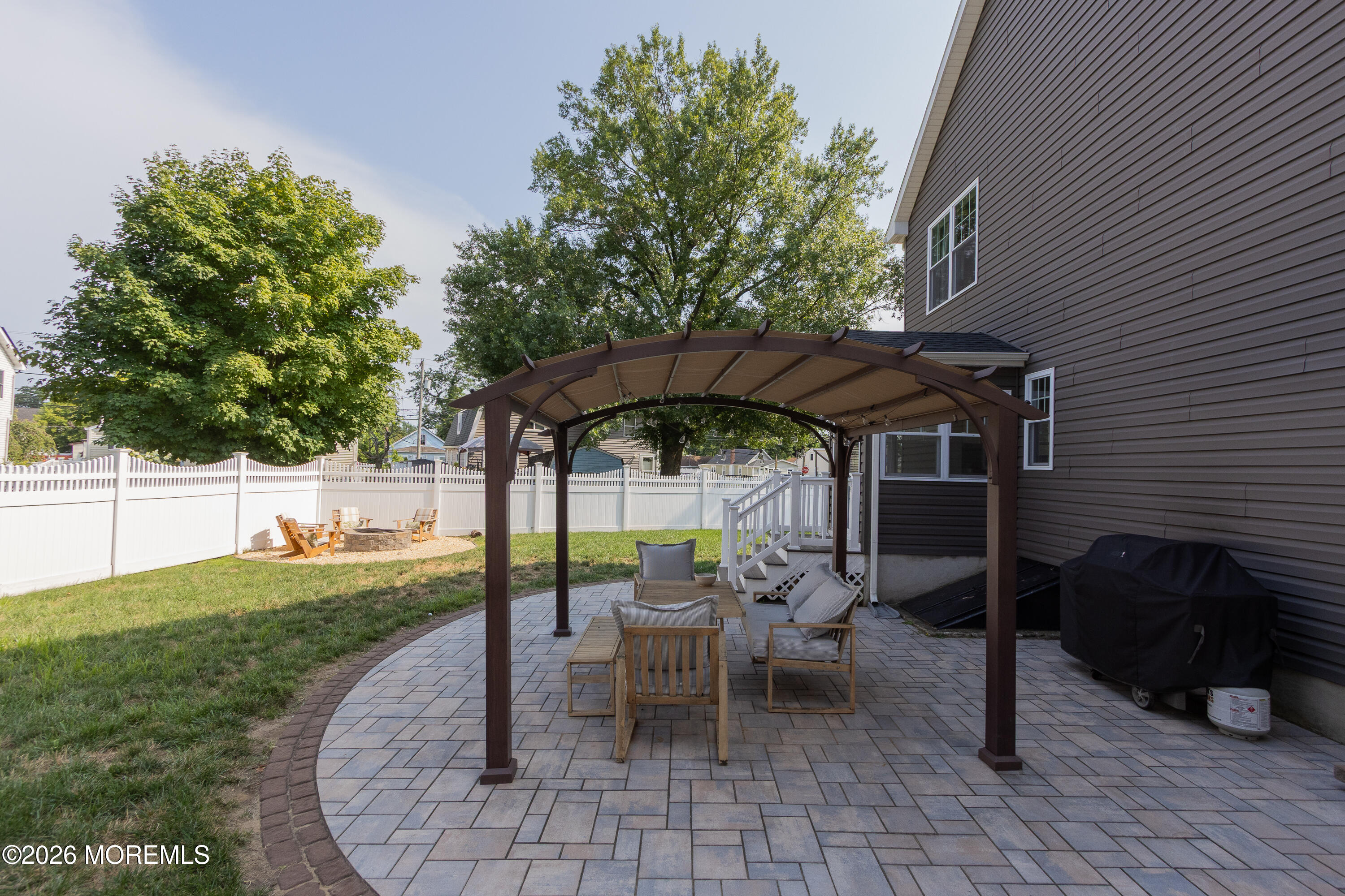 208 Hudson Avenue North Middletown NJ 07748