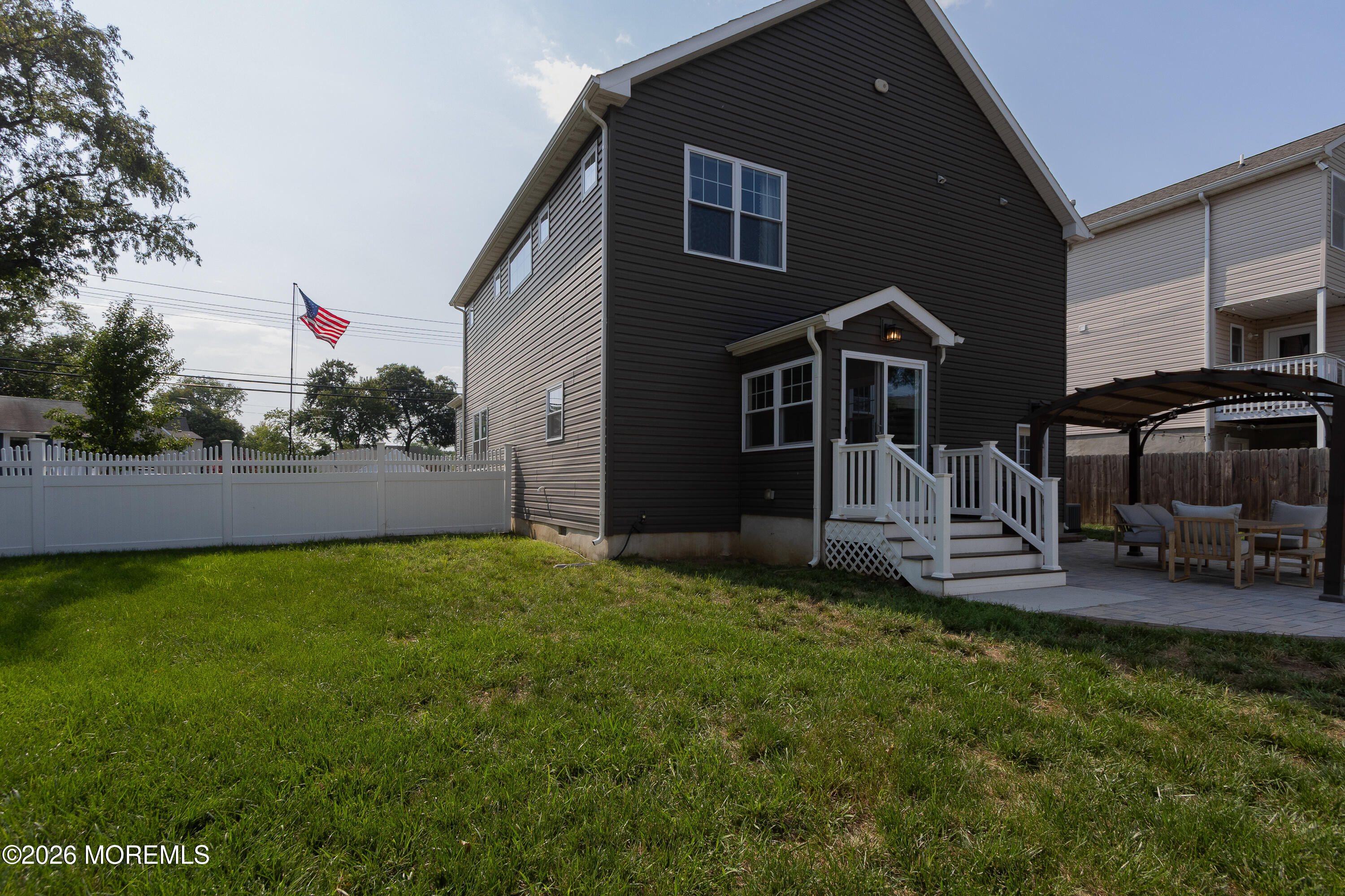 208 Hudson Avenue North Middletown NJ 07748