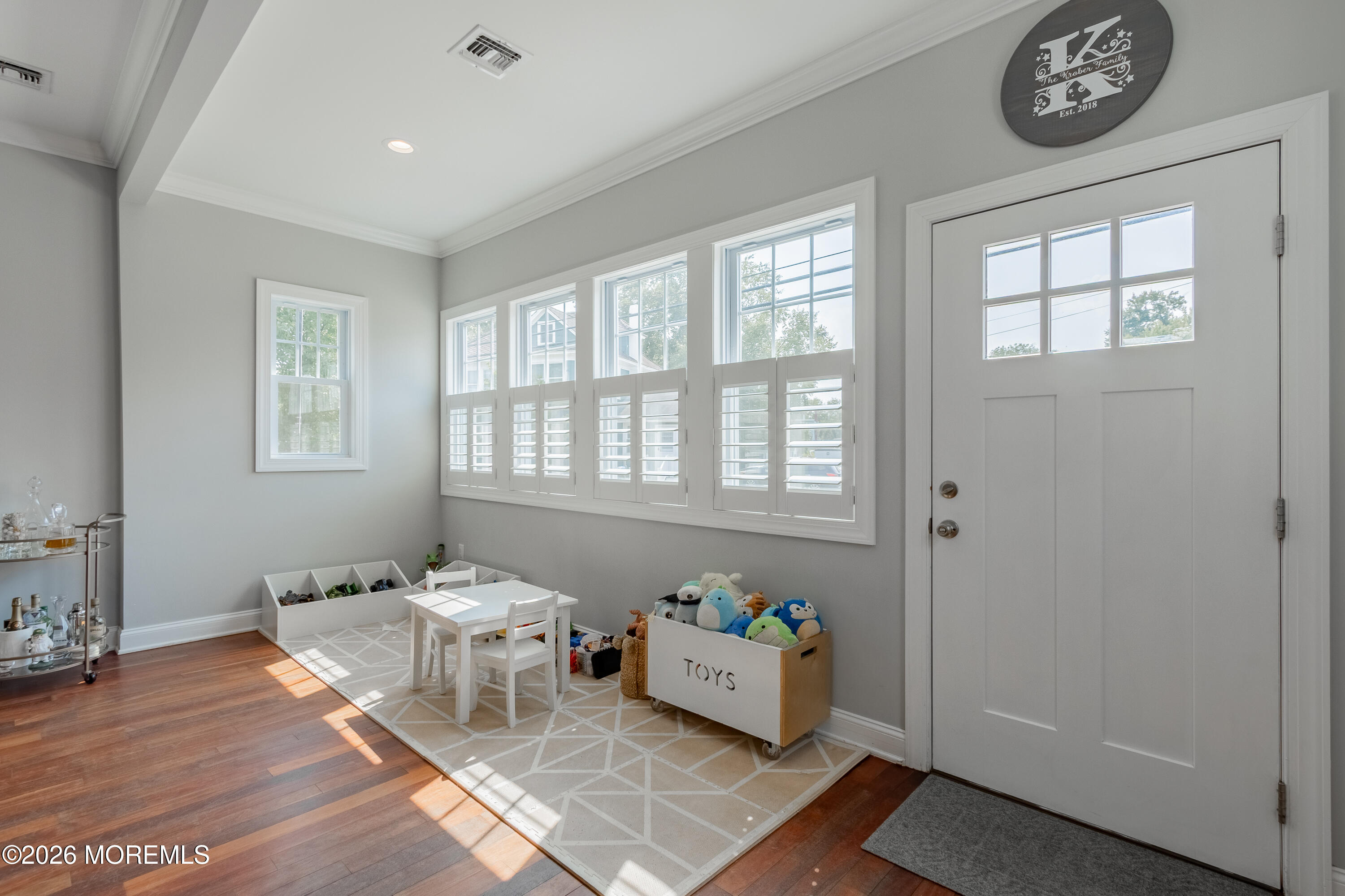 208 Hudson Avenue North Middletown NJ 07748