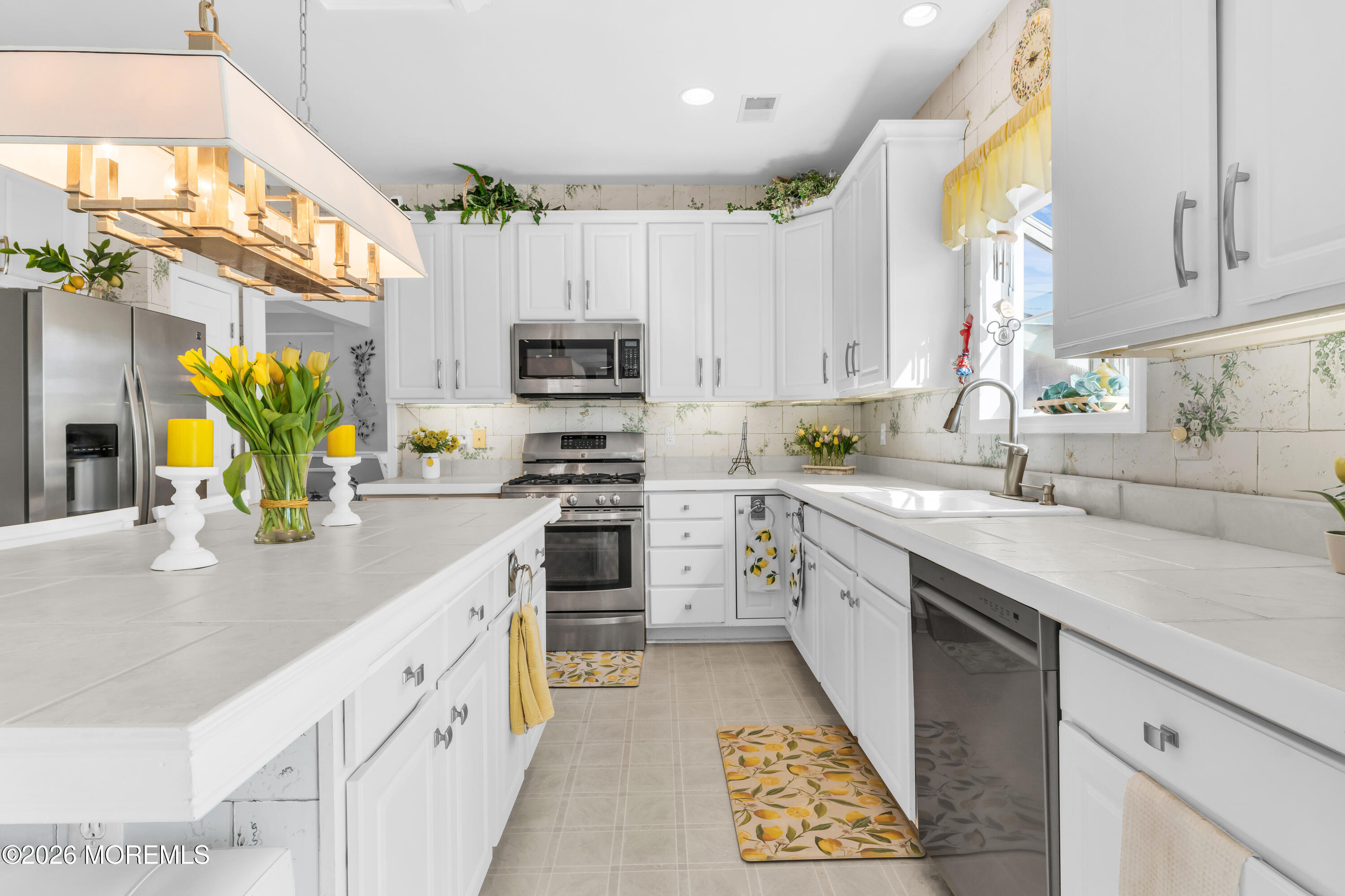 154 Bay Avenue Mantoloking NJ 08738