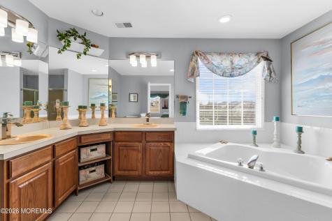 154 Bay Avenue Mantoloking NJ 08738