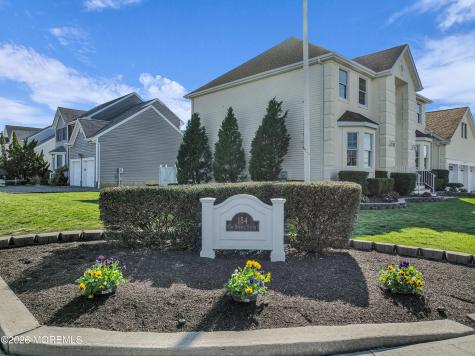 154 Bay Avenue Mantoloking NJ 08738
