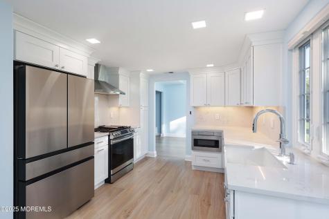 1107B Buckingham Drive Manchester NJ 08759