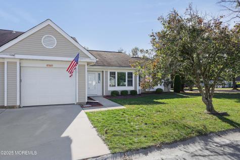 1107B Buckingham Drive Manchester NJ 08759