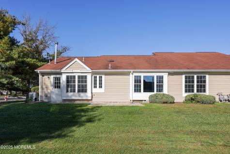 1107B Buckingham Drive Manchester NJ 08759