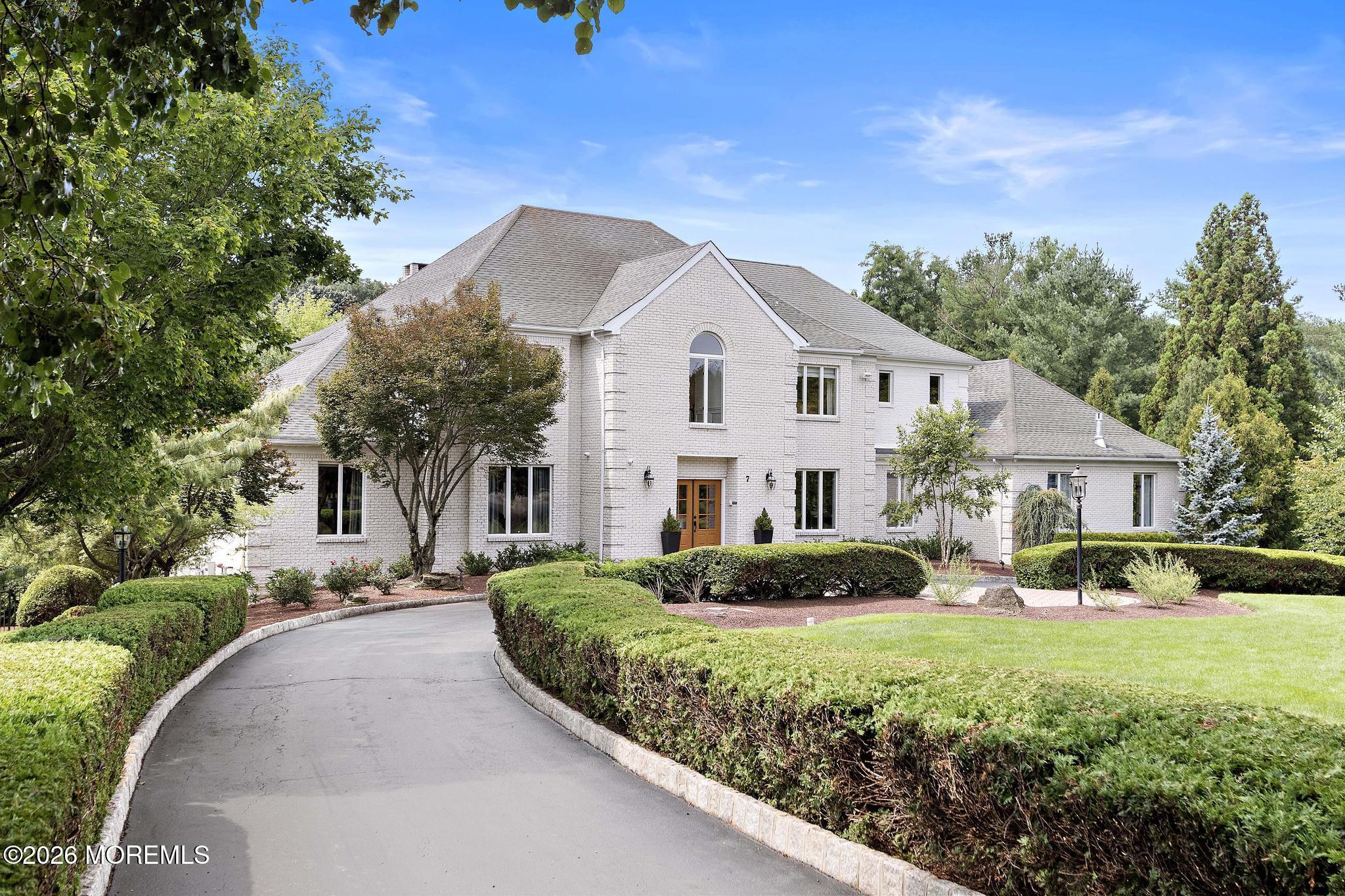 7 Twin Lakes Drive Manalapan NJ 07726