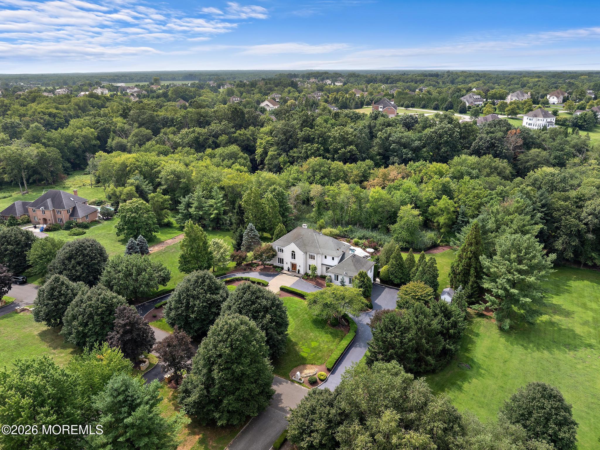7 Twin Lakes Drive Manalapan NJ 07726
