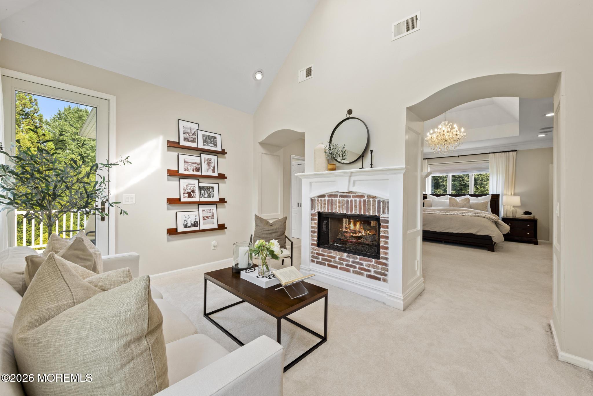 7 Twin Lakes Drive Manalapan NJ 07726