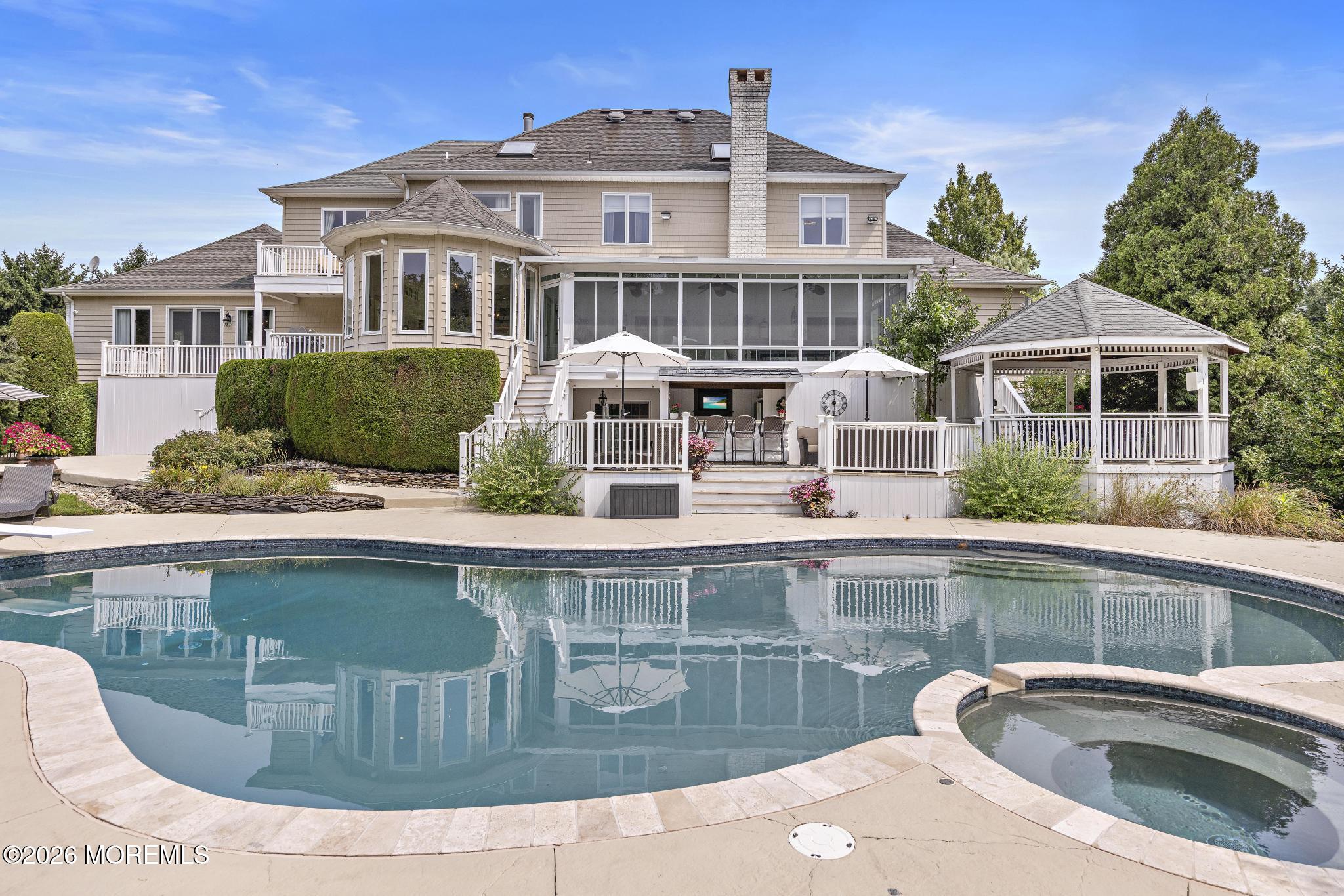 7 Twin Lakes Drive Manalapan NJ 07726