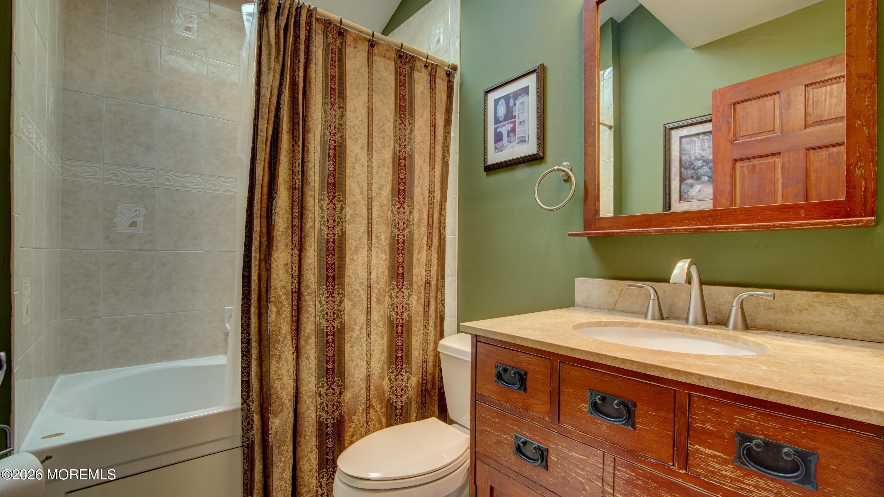5 Bugle Court Howell NJ 07731