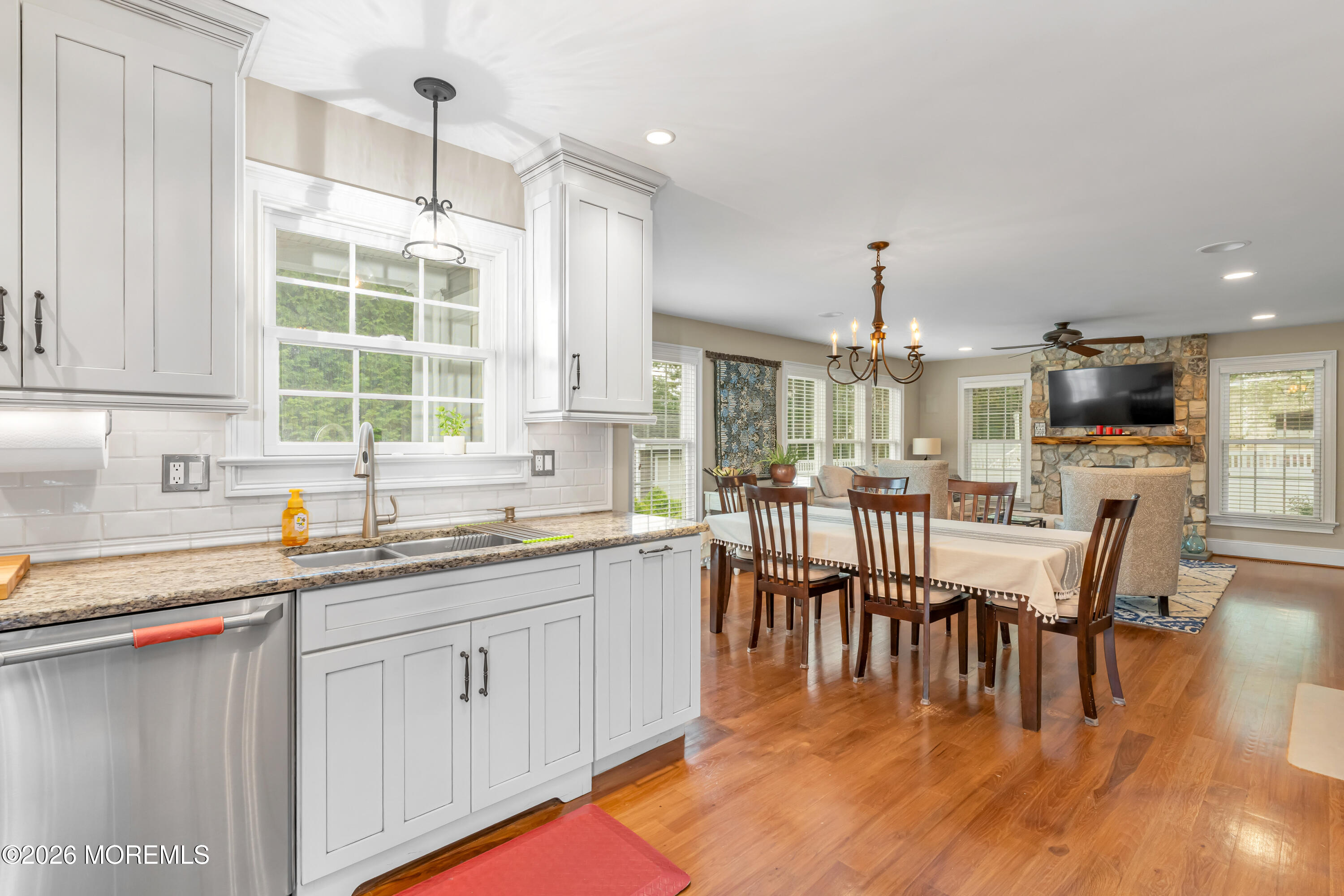 253 Academy Lane Manahawkin NJ 08050