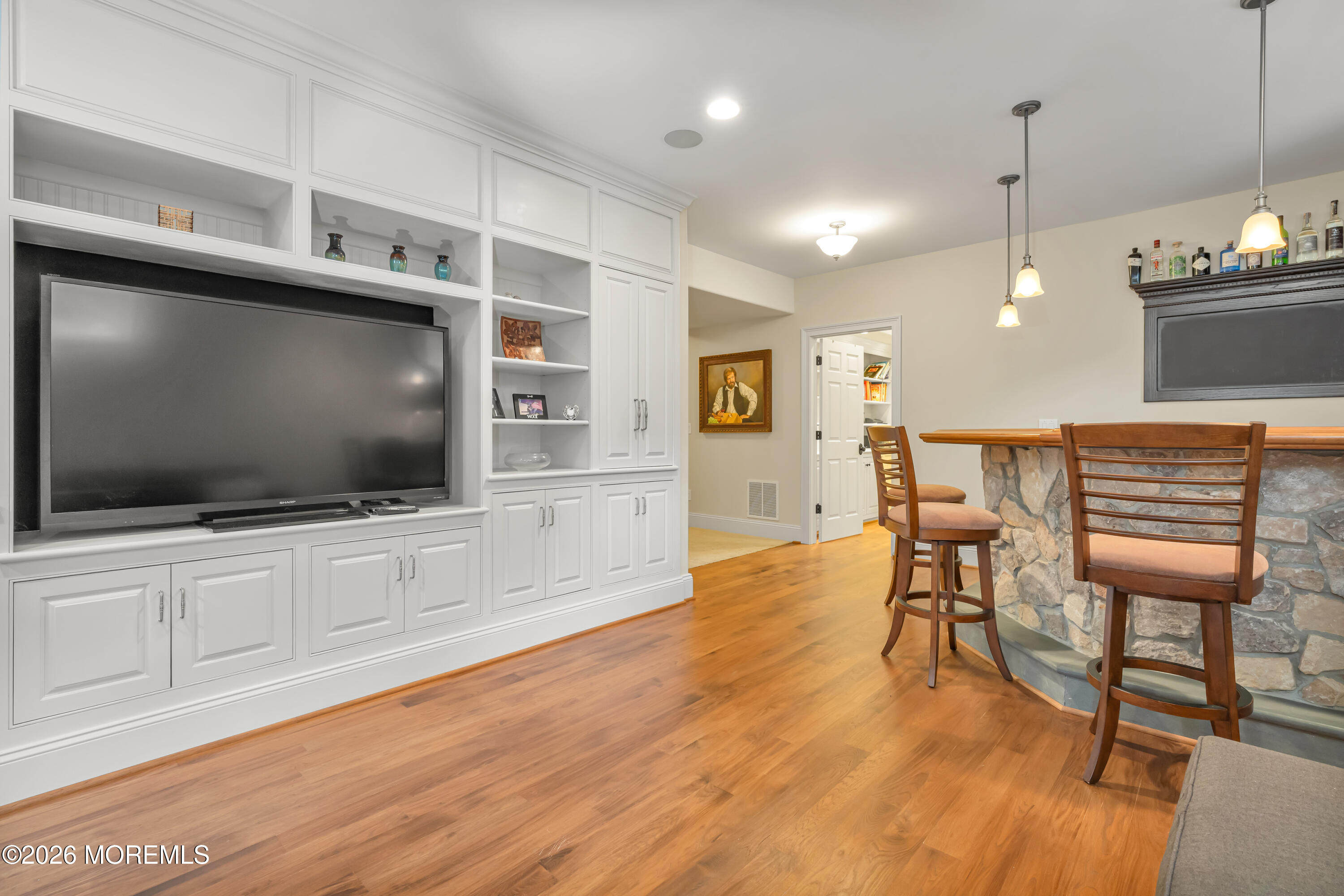 253 Academy Lane Manahawkin NJ 08050