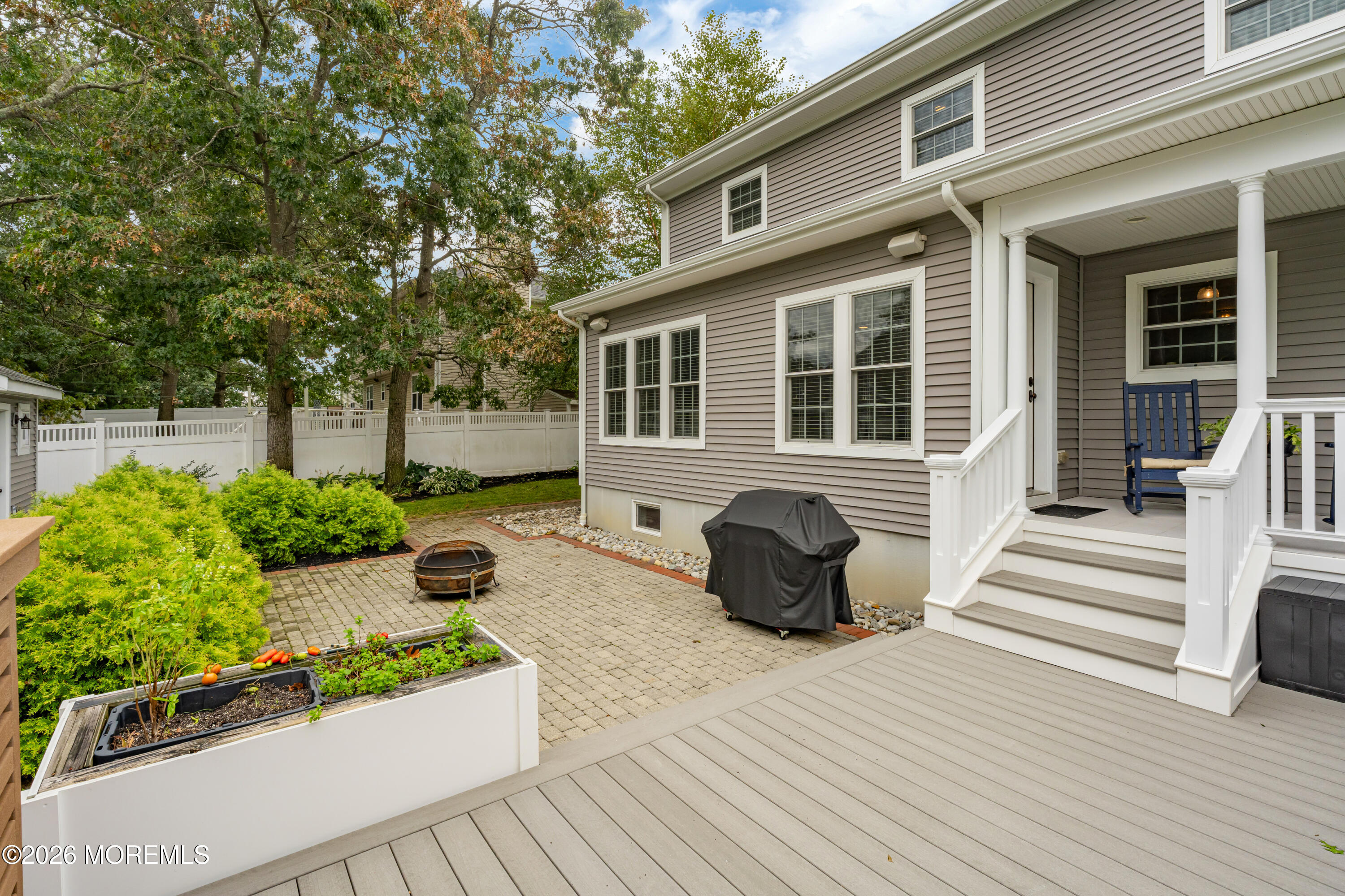 253 Academy Lane Manahawkin NJ 08050