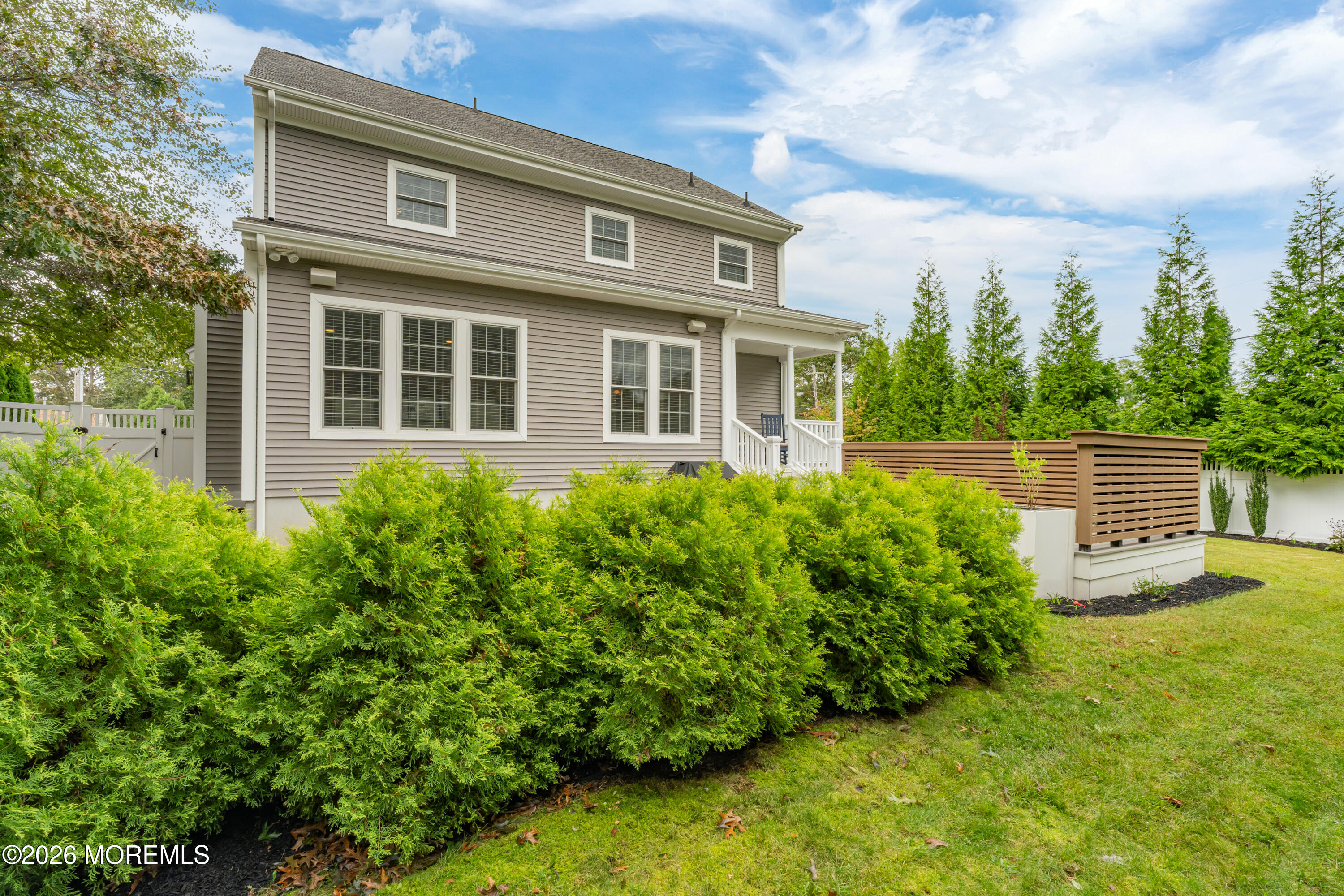 253 Academy Lane Manahawkin NJ 08050