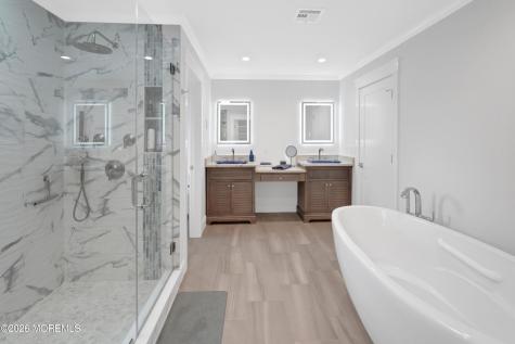 1711 Maple Street Wall NJ 07719