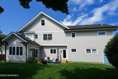 1711 Maple Street Wall NJ 07719