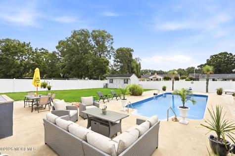 316 Hillside Drive Manchester NJ 08759