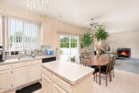 316 Hillside Drive Manchester NJ 08759