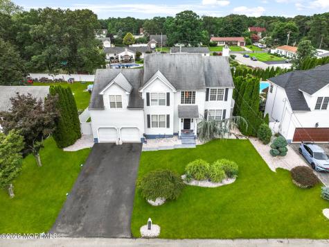 316 Hillside Drive Manchester NJ 08759