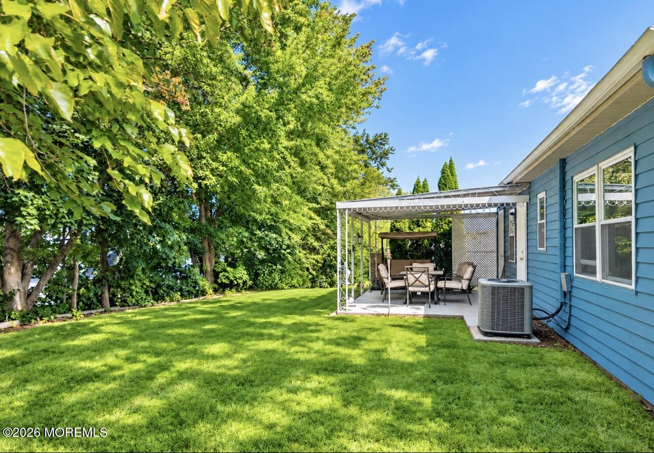 10 Lambeth Lane Manchester NJ 08759