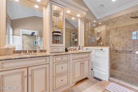 2 Alyce Lane Rumson NJ 07760