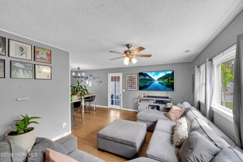 734 Eastern Lane Brick NJ 08723