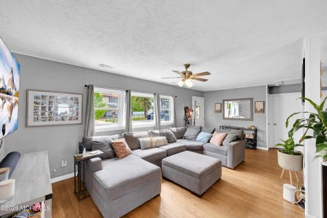 734 Eastern Lane Brick NJ 08723