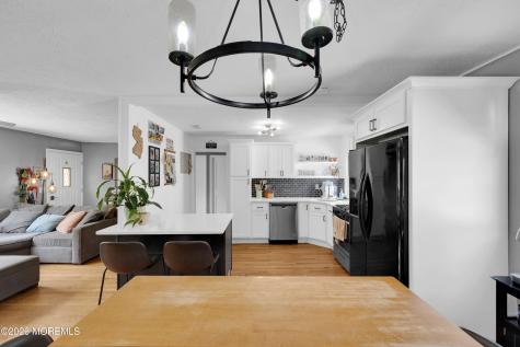 734 Eastern Lane Brick NJ 08723