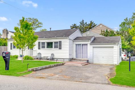 734 Eastern Lane Brick NJ 08723